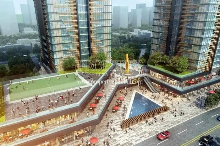 Shopping center and sports fields in 1071 Kadikoy
