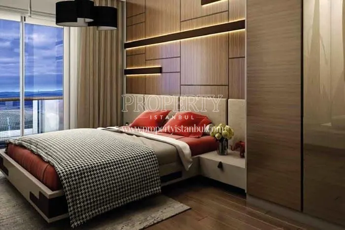 One of the master bedrooms in 5. Levent