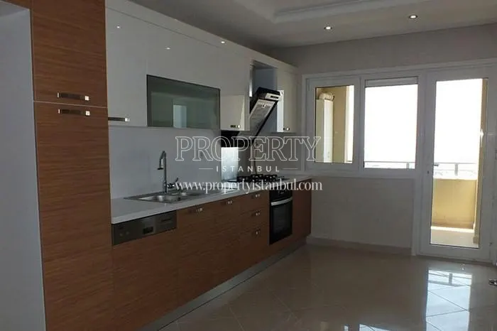 One of the kitchens in Adalife Maltepe