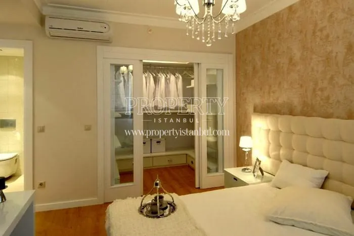 The master bedroom with a small dressing room in Adanus Park