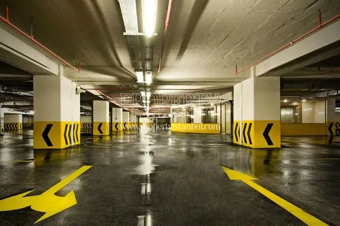 The garage of Agaoglu My Office 212