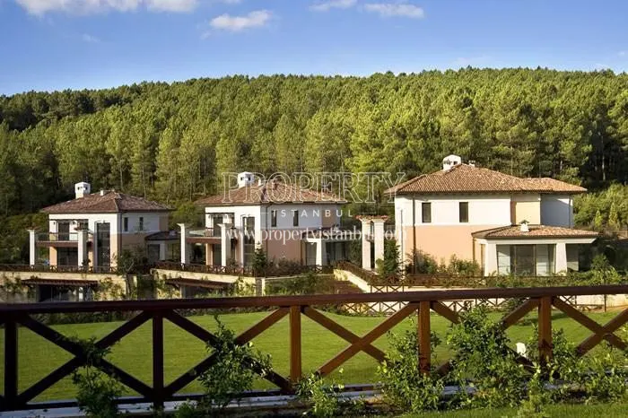 Agaoglu My Roseville Cekmekoy villas
