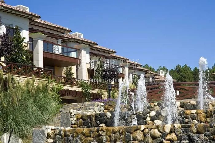 Agaoglu My Roseville Cekmekoy homes