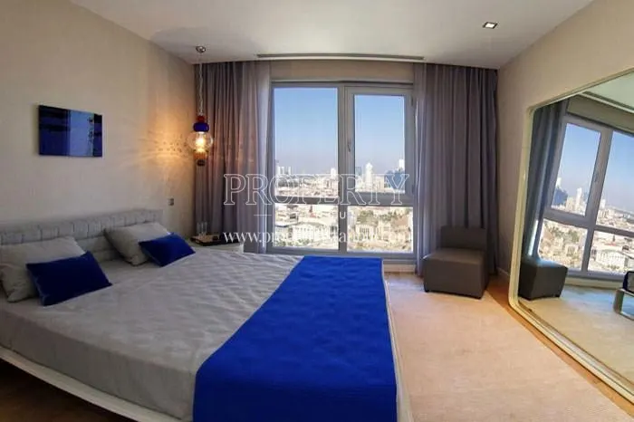One of the master bedrooms in Anthill Residence