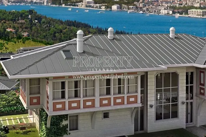 One of the luxury buildings with a sea view in Antteras