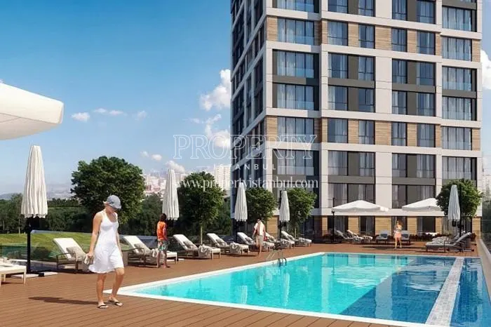 The outdoor swimming pool in front of the Arma Menta building