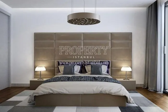 One of the master bedrooms in Arti Tarabya
