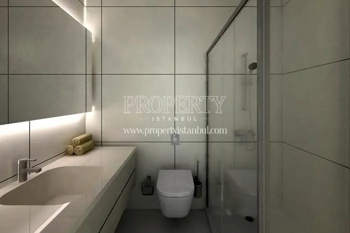 Narrow bathroom in Asistanbull