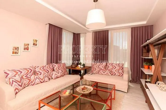 One of the living rooms in Asmali Park Konaklari