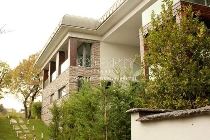 BE-SA Camlikonak building amongst the trees