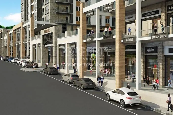 The parking lot in front of Basaksehir Merkez Carsi
