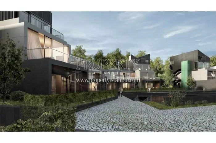 Walking track in Belgrad Life Villa