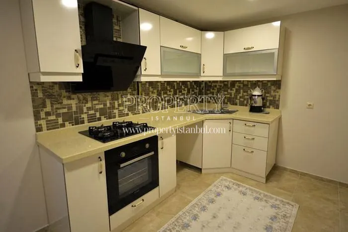Small kitchen in Belinay Evleri