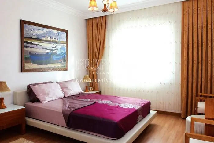 A bedroom in Bizim Evler 4
