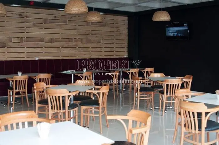 The cafe in Bizim Evler 4