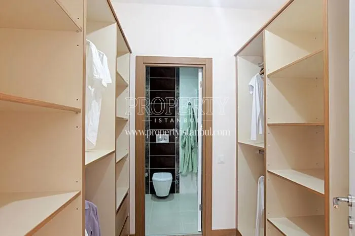 The bathroom and the dressing room in Bizim Evler 5