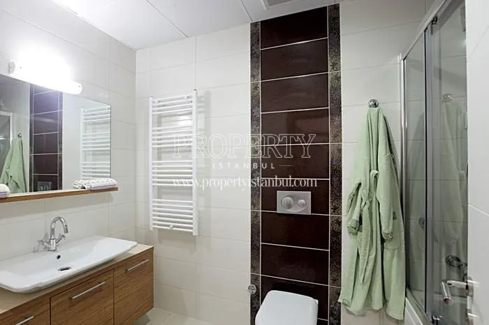 A bathroom in Bizim Evler 5