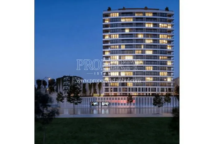 Blox Halic 3 view from the front