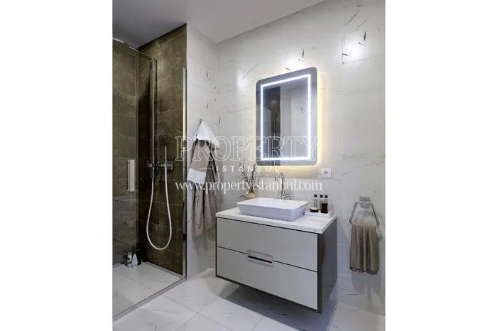 One of the bathrooms in Blox Halic 3