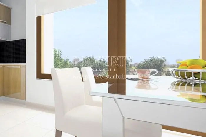 White table in one of the kitchens in Bordo Life Park Gunesli