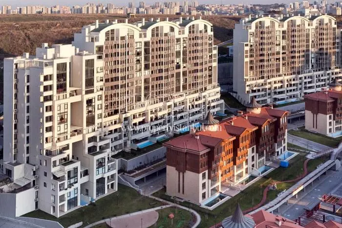 Tall white buildings in Bosphorus City