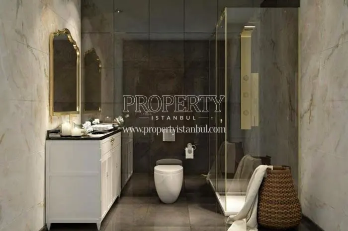 One of the bathrooms in Bosspoint