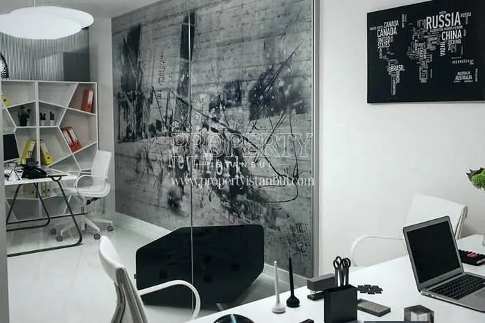 Black and white designed office in Cadde 24