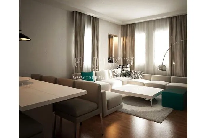 White corner sofa in Cetsa Park Evleri