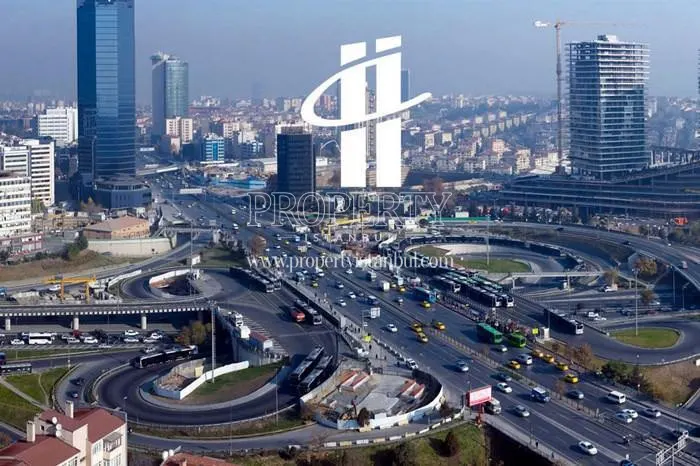 Ciftci Towers project near the E5 highway