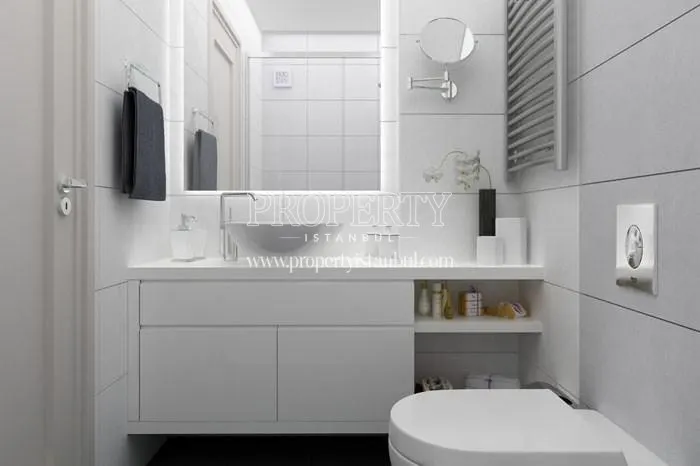 Small white washroom in Cordella Tuzla