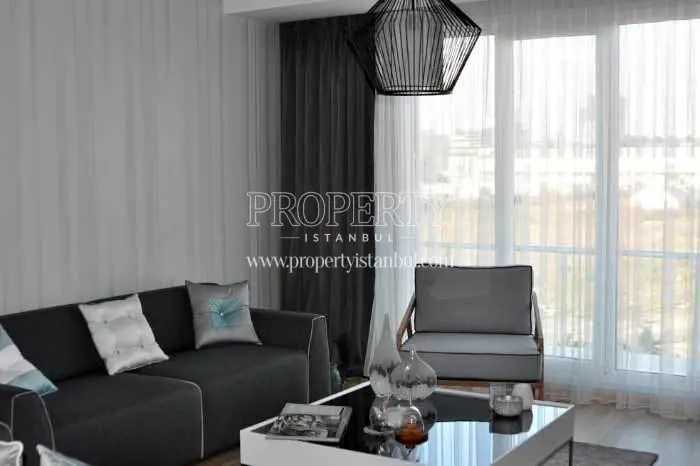 Black and white furnished living room in Cornerlife Gunesli