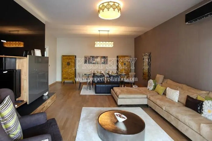 One of the living rooms in Crown Deluxe