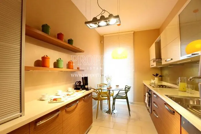 The kitchen in Crown Deluxe