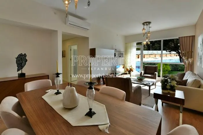 One of the living rooms in Cukurova Balkon