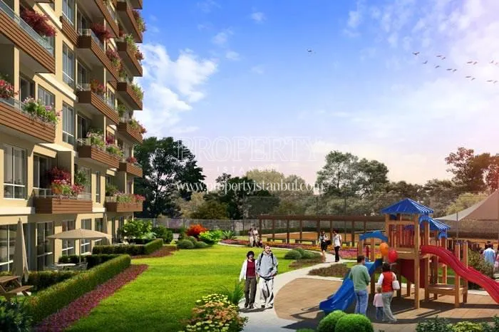 Kids' playground in the Cukurova Balkon compound