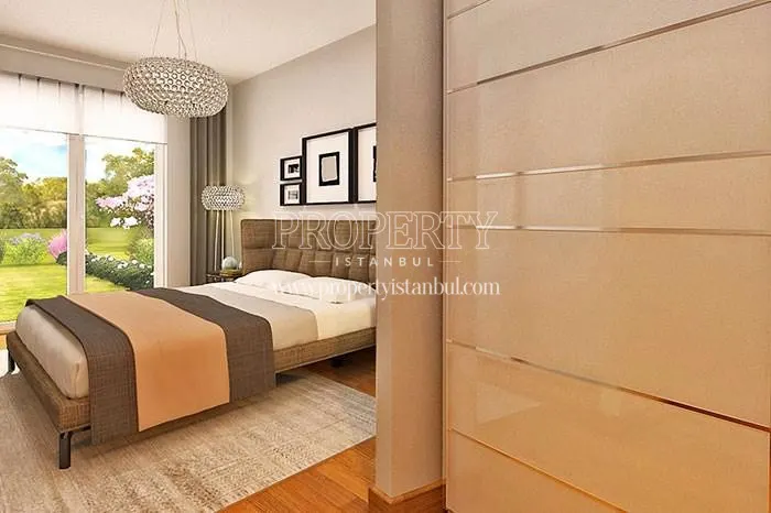 One of the master bedrooms in Dekar Asmali Bahceler