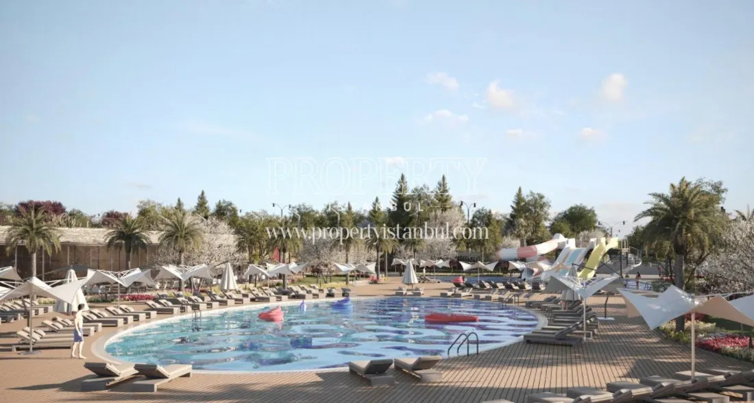 Swimming pool in the Demir Life project