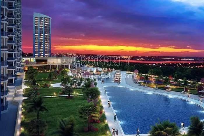 Artificial lake in Demir La Vida