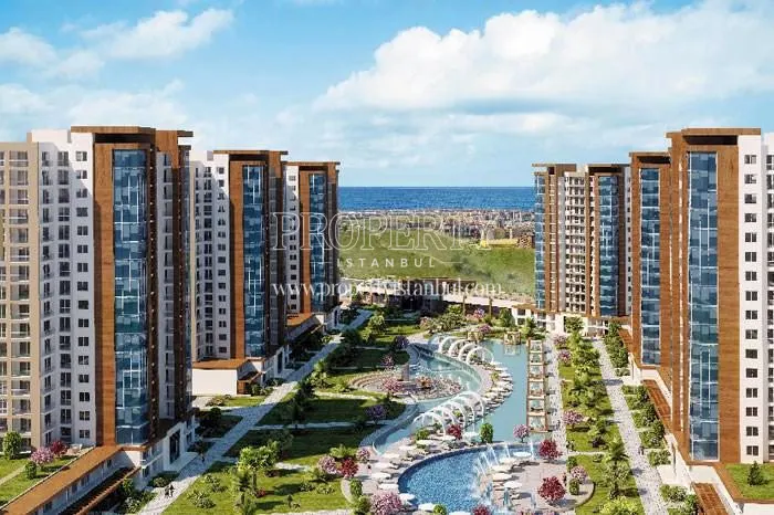 The artificial lake in Demir Romance