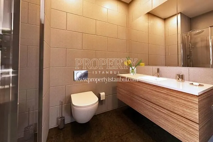 One of the bathrooms in Double Park Residence