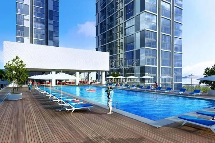 The outdoor swimming pool in Dumankaya Miks