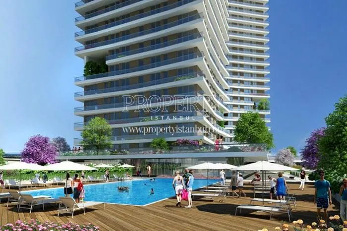 The outdoor swimming pool of the Dumankaya Modern Collection compound