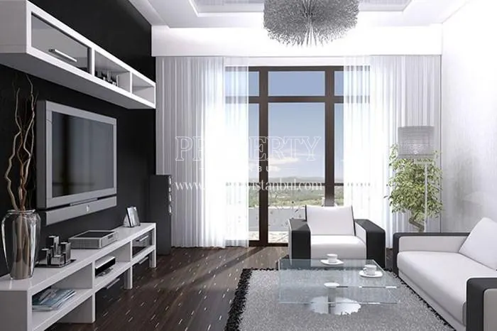 Small living room with a balcony in EMS 211 Park