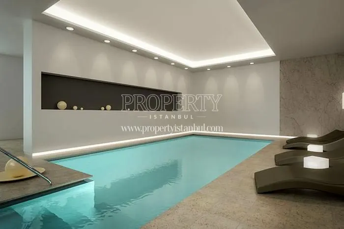The indoor swimming pool of EMS 211 Park