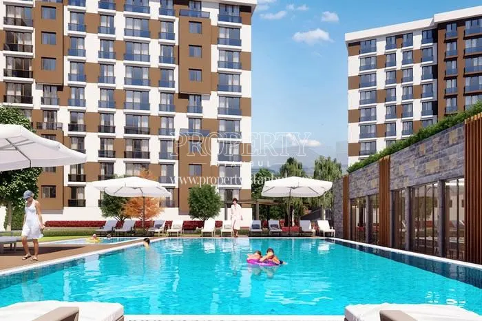 The outdoor swimming pool of the Edonia Garden compound
