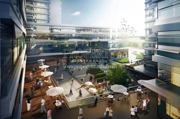 The shopping center in the Elexia Topkapi compound
