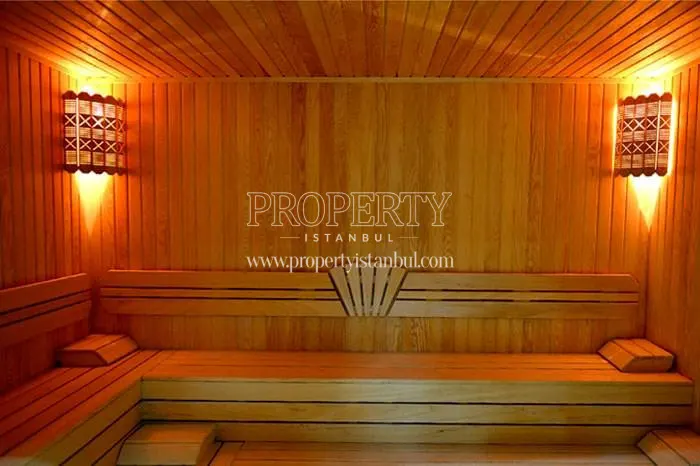 Sauna in Elitist Park