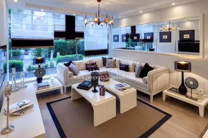 One of the living rooms in Elysium Art Sisli