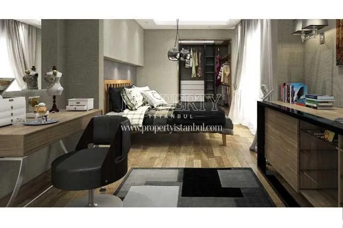 One of the master bedrooms in Essa Flora