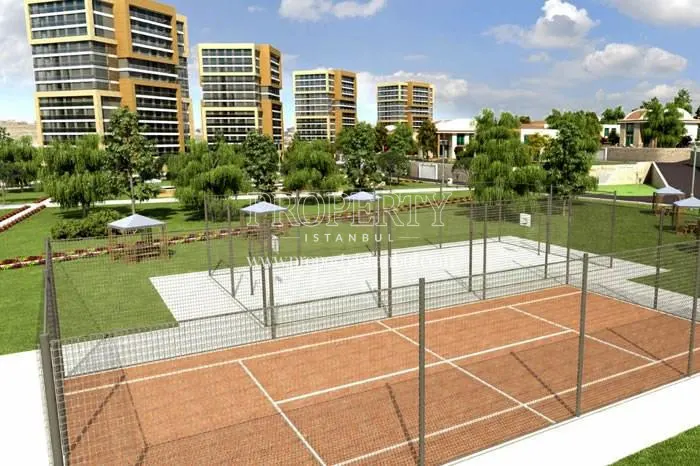 Tennis court in Evviva Nirvana